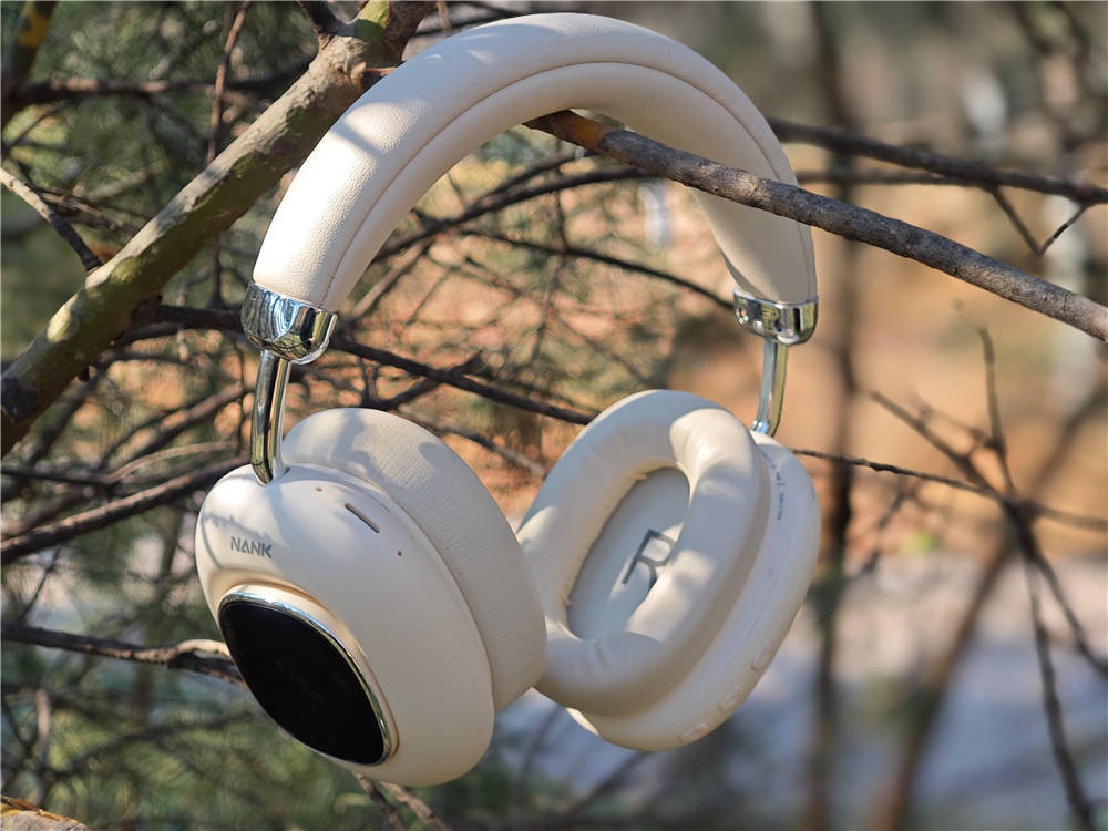 南卡Show头戴耳机体验：屏显交互、HiFi音质、AI智能全面进化