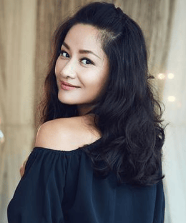 瞿颖因录制《热烈欢迎》翻红 去年曾透露自己是已婚状态封面图