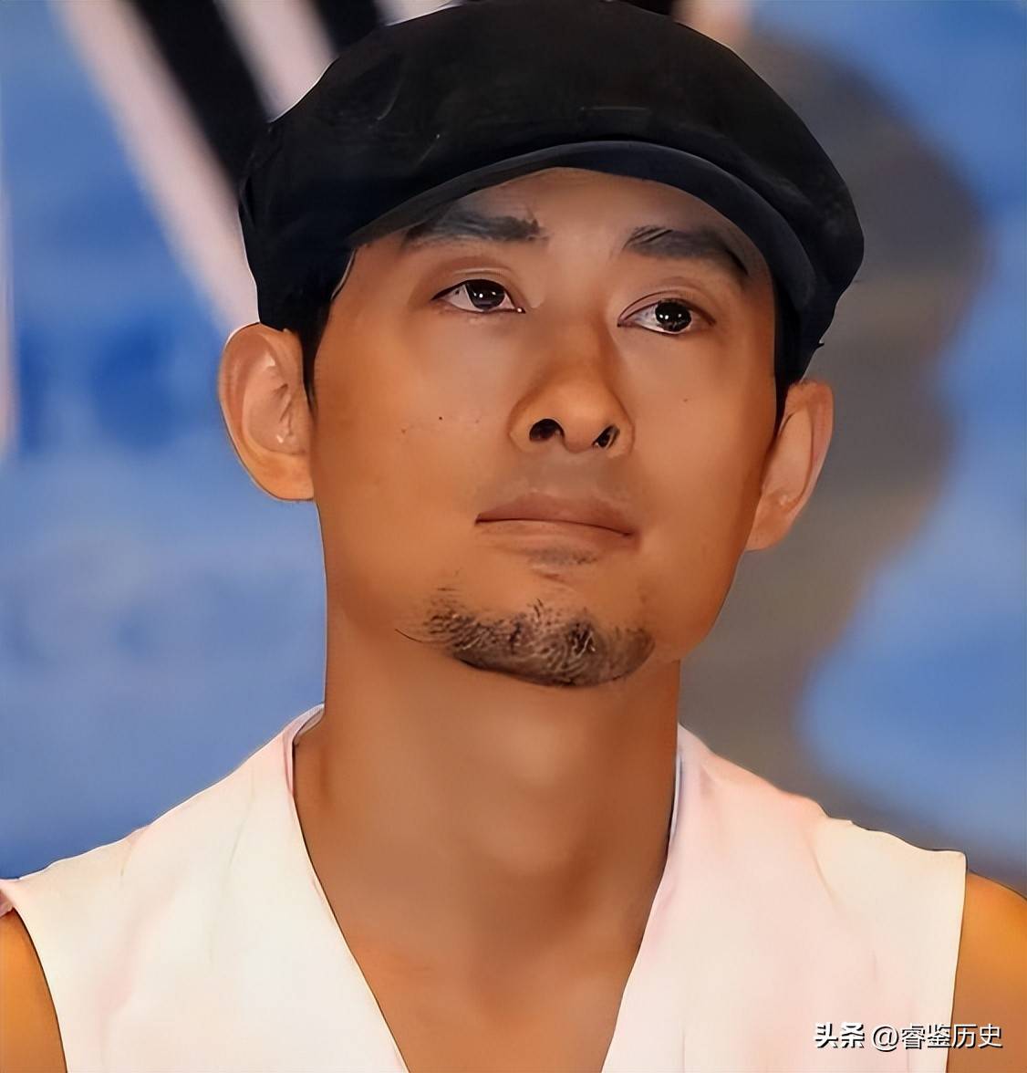 事实证明失踪9年的歌手阿宝早已走上了一条不同的路