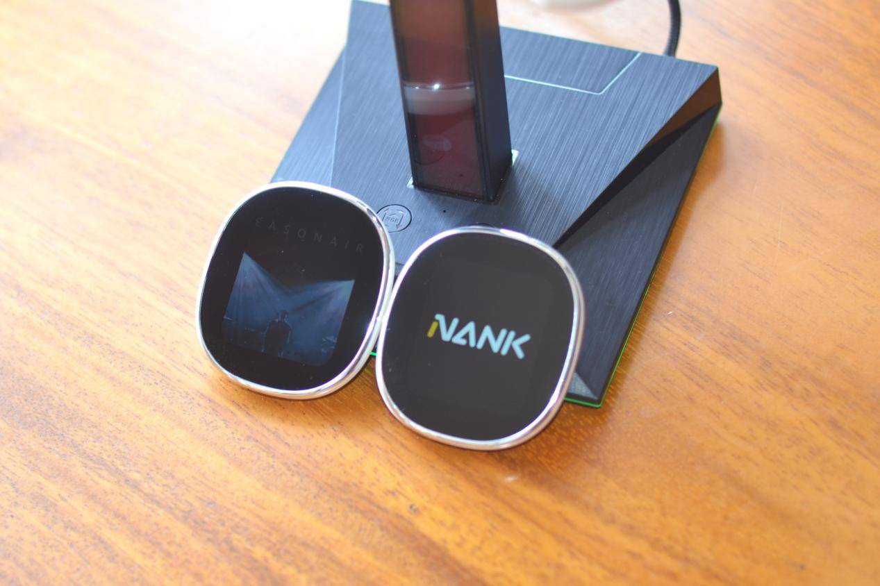 HiFi音质、智能交互灵动屏、AI智能，南卡SHOW头戴式耳机体验感拉满