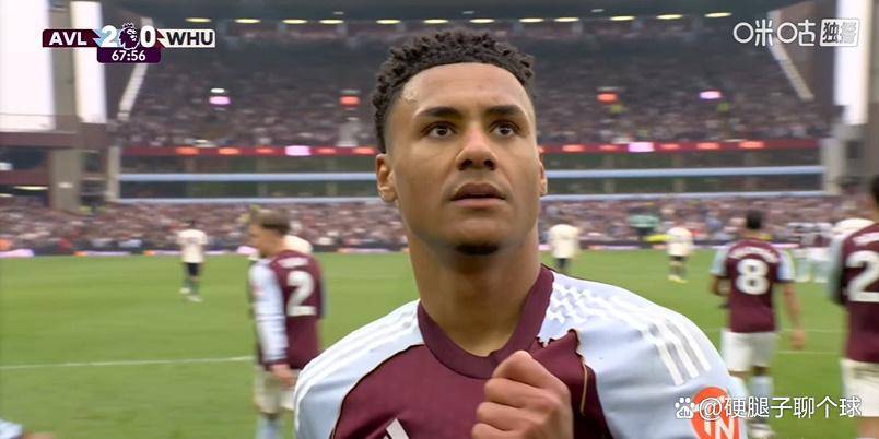 欧冠资格稳了！麦金世界波沃特金斯破球荒，维拉2-0轻取西汉姆联