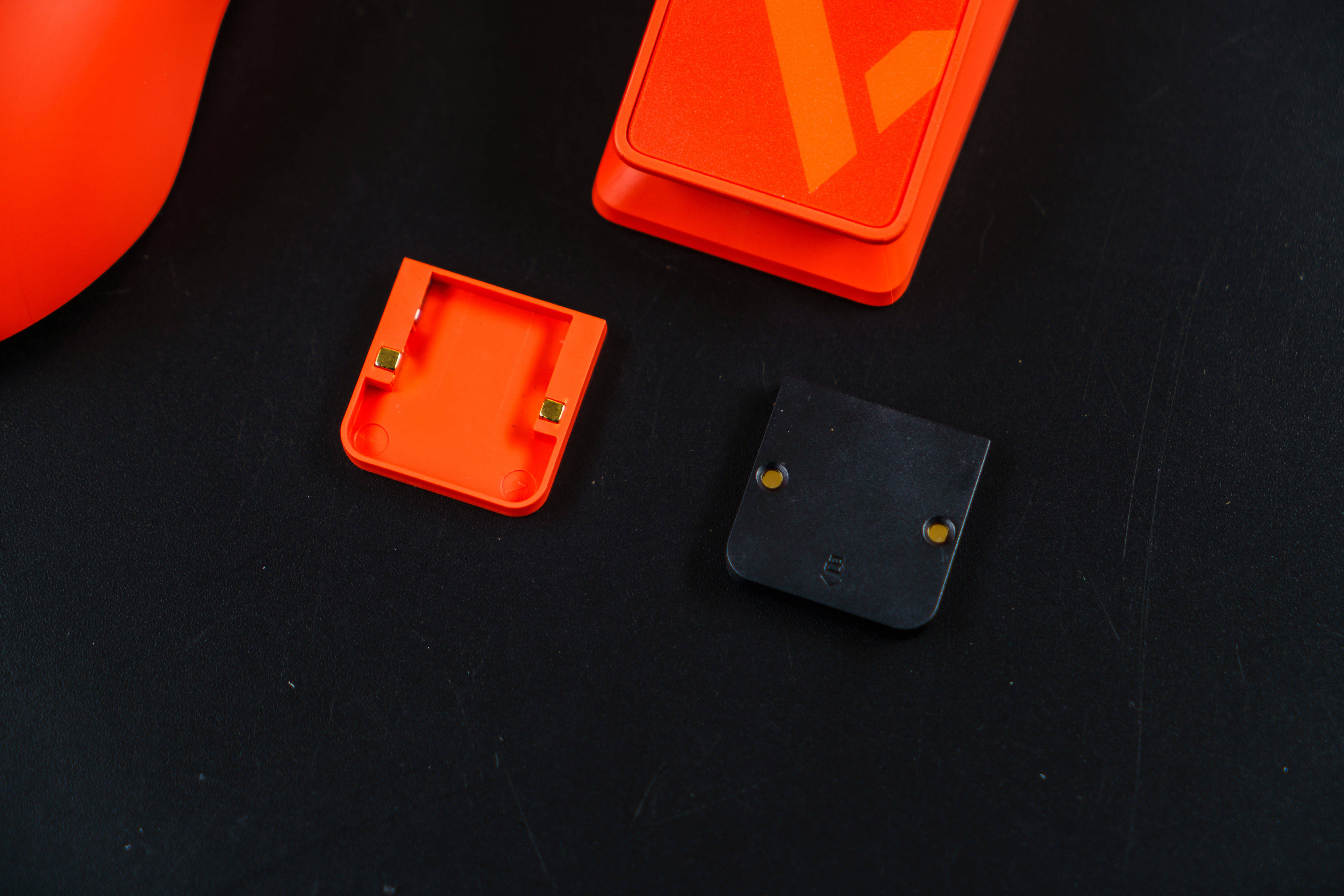 这个鼠标的颜色也太帅了吧!雷柏VT二代VT9焰影橙配色版体验分享