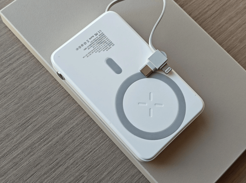 原来这么多年都选错了！充电宝怎么选择最安全耐用？2026 年充电宝最新选购攻略，建议收藏！