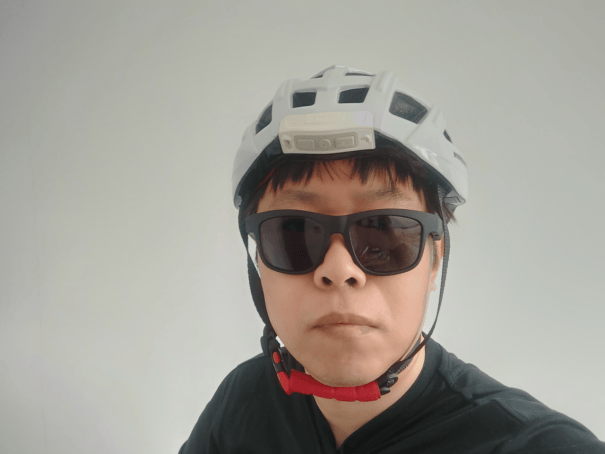 拒绝品牌溢价！飞雅FIYA F1智能眼镜：49元，解锁AI+运动双buff