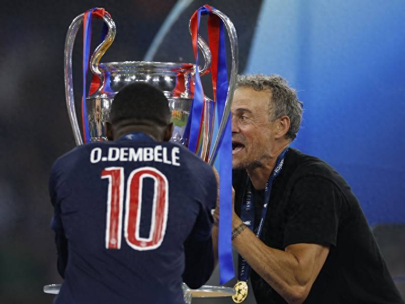 利物浦吃亏！巴黎多次延期，不利英超，法甲小心思，直指两大联赛