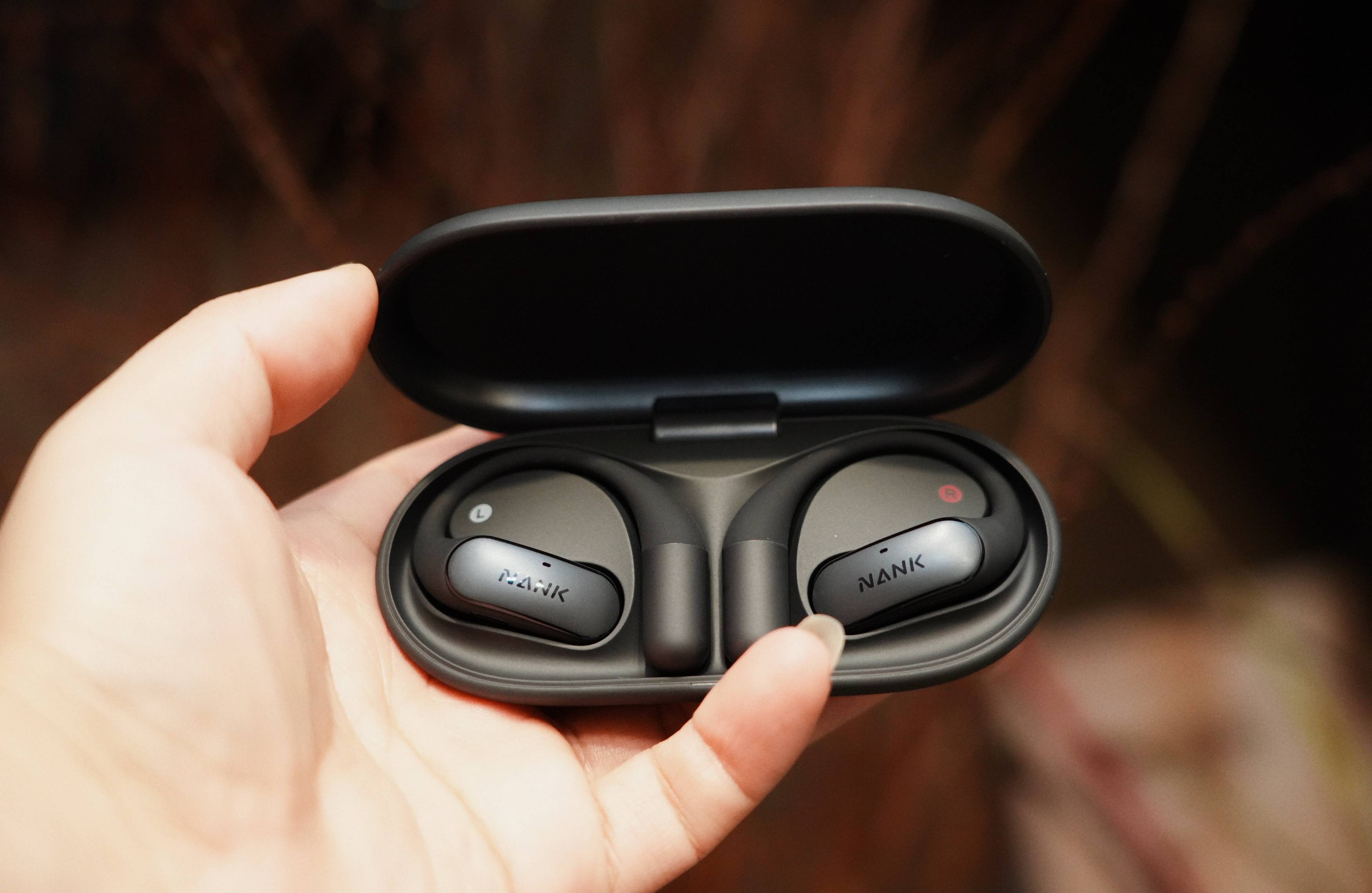 实测封神！南卡OE Wing开放式耳机，戴过就再也回不去的全能天花板