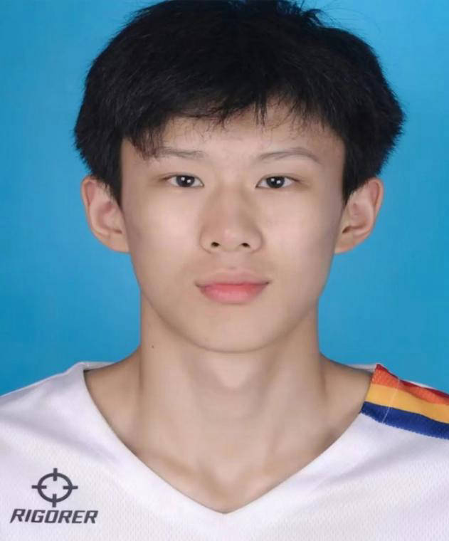 U18核心张沂泽被疑改年龄，或遭严厉处罚，姚明曾重罚类似案件