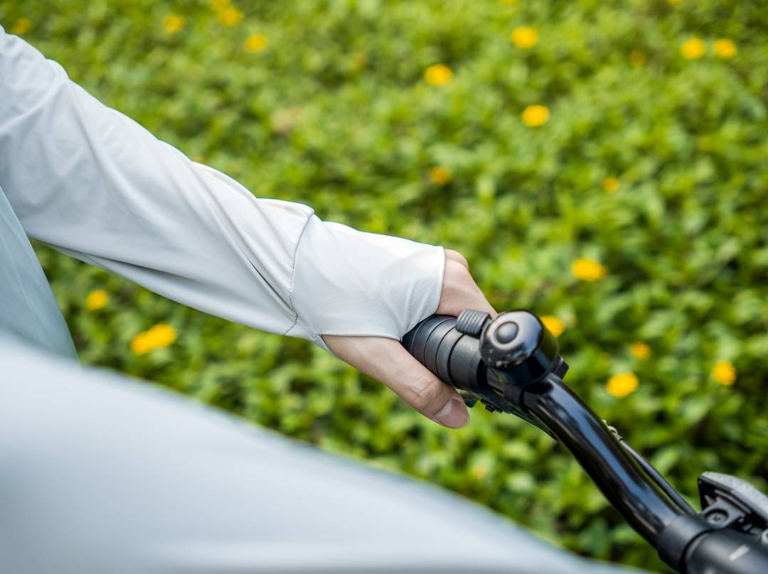 告别闷热与"次抛"—229元的Vbrex 竞速防晒衣，普通户外玩家测评感受