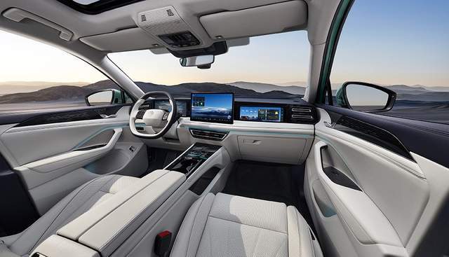 《国民神车再添新成员！上汽大众ePro双车首秀，5月底解锁新体验》