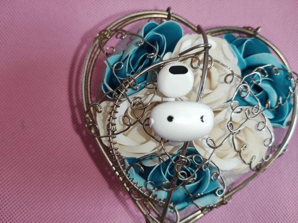 倍思MC2 AI耳夹式耳机评测：双料认证旗舰，舒适与音质的全能标杆