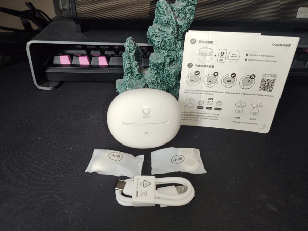 倍思MC2 AI耳夹式耳机评测：双料认证旗舰，舒适与音质的全能标杆