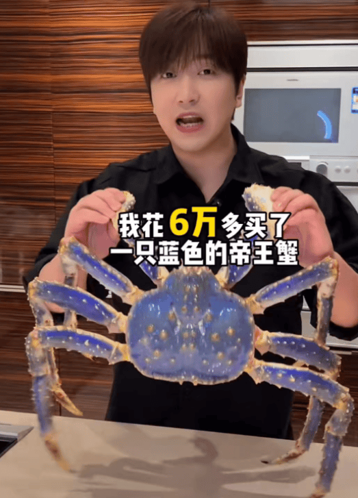 原创            千万网红白冰成名史：曾是发廊小哥，一条广告66万，最爱豪车豪宅