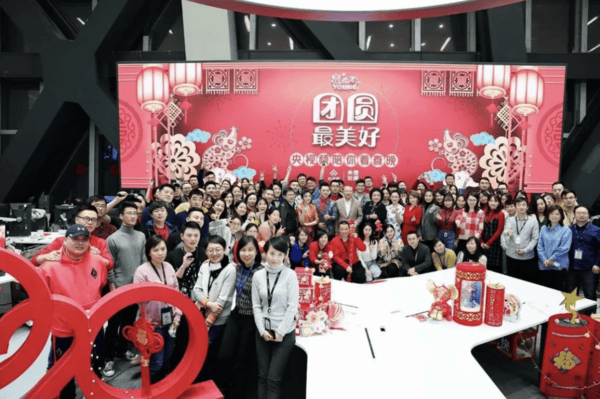 高承远对话王冠乔：互联网“优等生”的18年，与失速的黄金时代(图3)