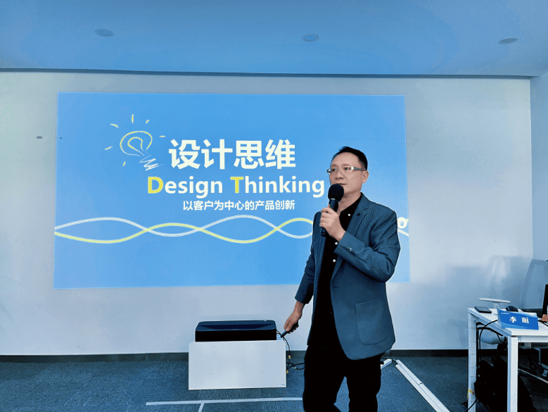 卢克林：技术领先不等于产品领先，研发创新4年8期的陪跑启示录(图1)