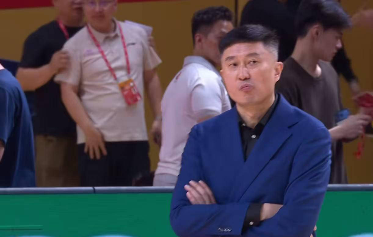 杜锋或不再执教！广东男篮休赛期首位离队国手浮出水面