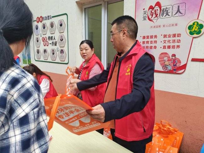 泸州市佬江壶酒业助力第36个全国助残日，以公益温度彰显企业担当(图3)