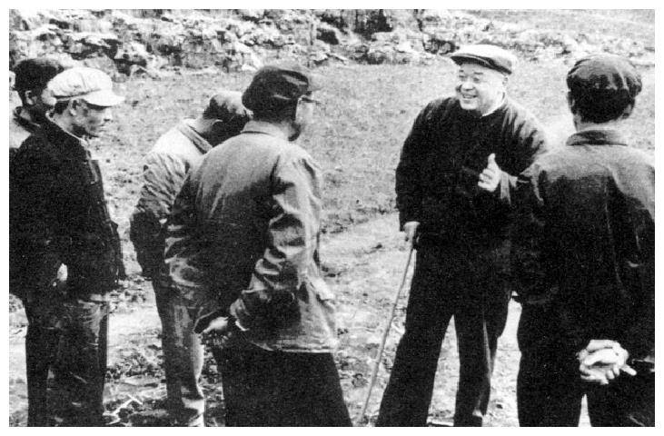 55年授衔时,他本没有军衔,但主席说:上将名单一定要有他_阎红彦_陕北_革命