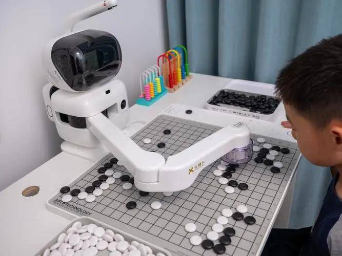 元萝卜ai围棋机器人