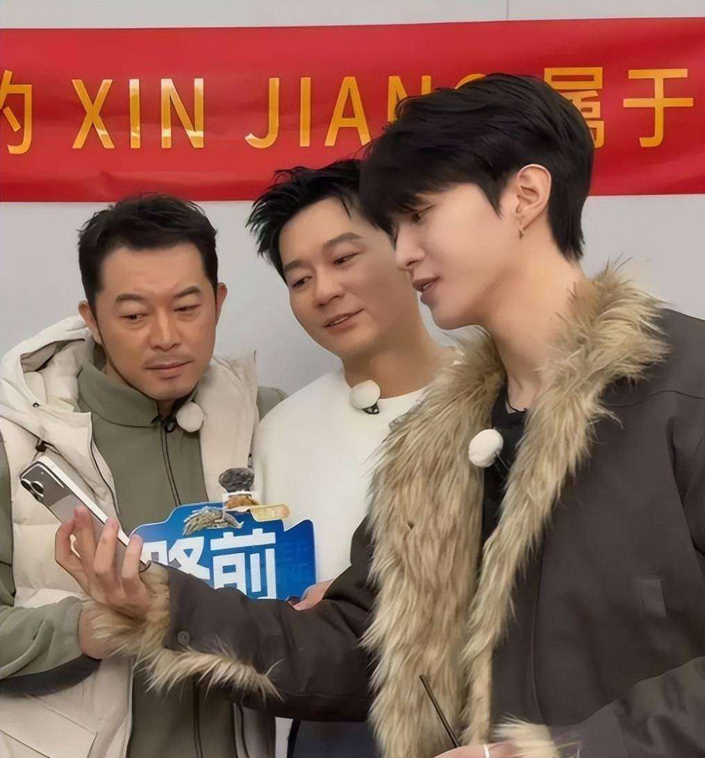 原创            范丞丞怒怼导演：第三名到底怎么你了？网友：敢说真话的偶像太少了！