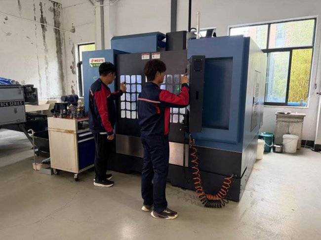 ���⡰�롱���룬������׬Ǯ������ѧ����ҵ�Ŷ�Ϊ�ȱ���ֳ���ϿƼ����