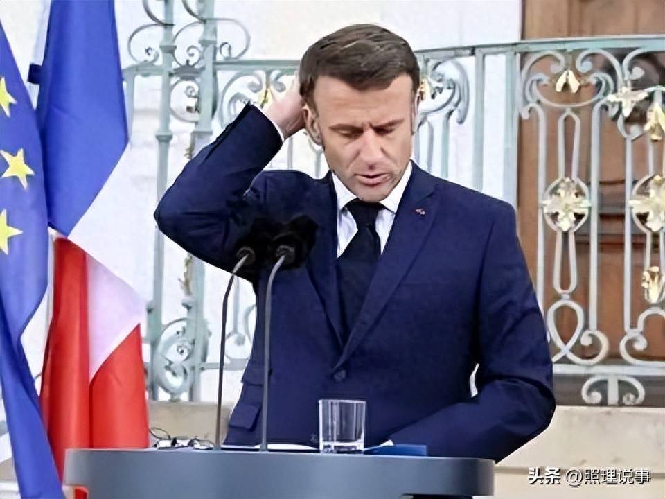 赢了欧冠却爆发打砸抢！马克龙直言受够了，过去埋的雷终于爆了！