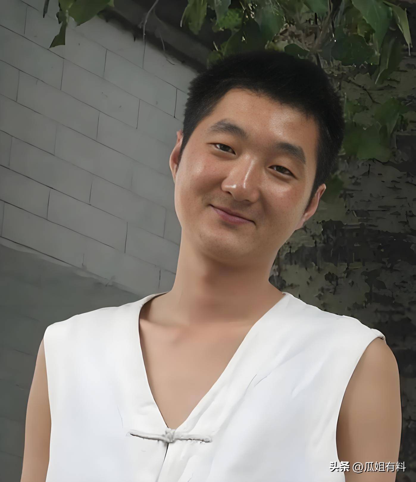 不是王大治 不是潘粤明是那个我们不敢说的真相
