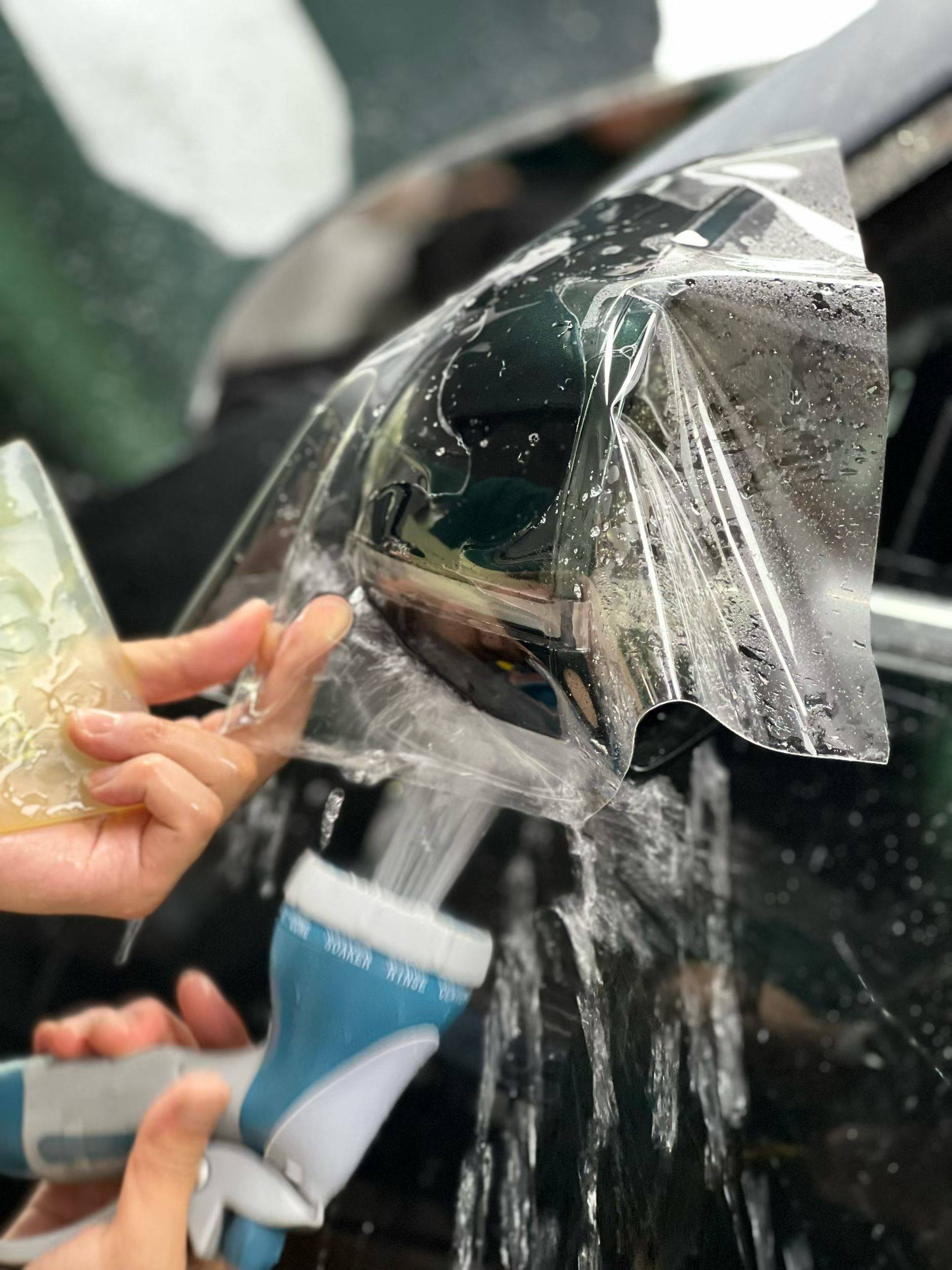 宁海现场对比车衣材质门店 科普隐形车衣选购材质辨别实用技巧
