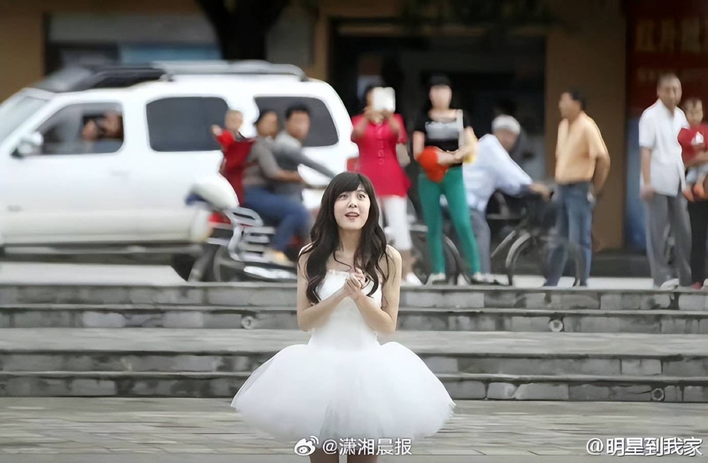 李金铭十多年前综艺事件还未停息，被节目里的婆婆纠缠十余年