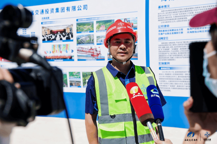 中交广航局八所港防波堤项目承办2026年东方市防汛防风暨公路水运工程综合应急演练(图4)