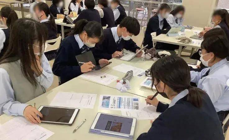 请输入图片描述