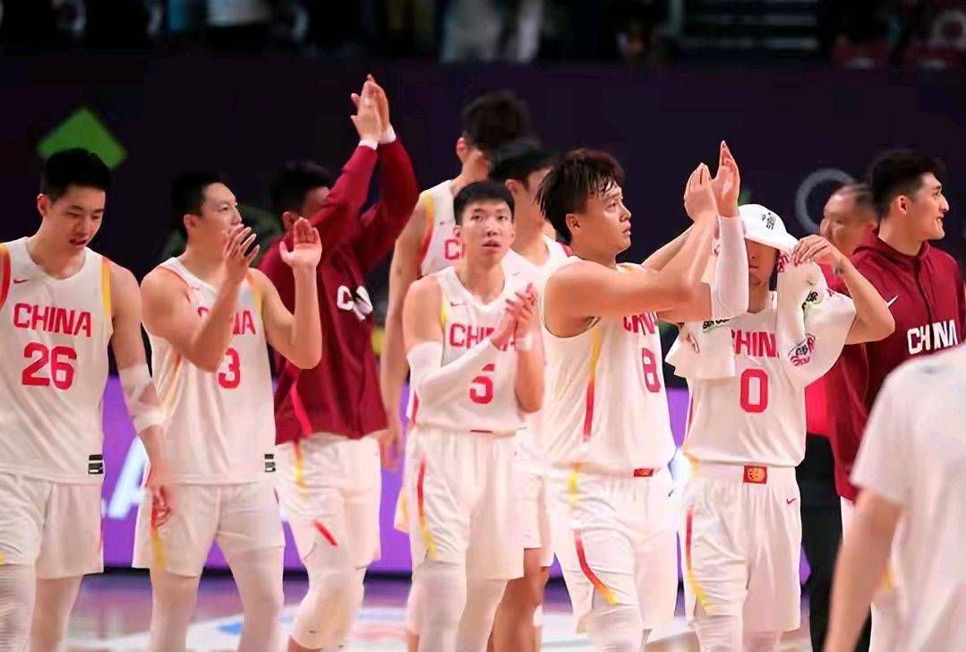 太可惜！中国男篮大名单浮现，7人黯然离队，23岁天才无缘生死战