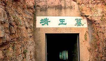 古代陪葬的玉器明明很值钱，为什么有的古代盗墓者却不敢碰？