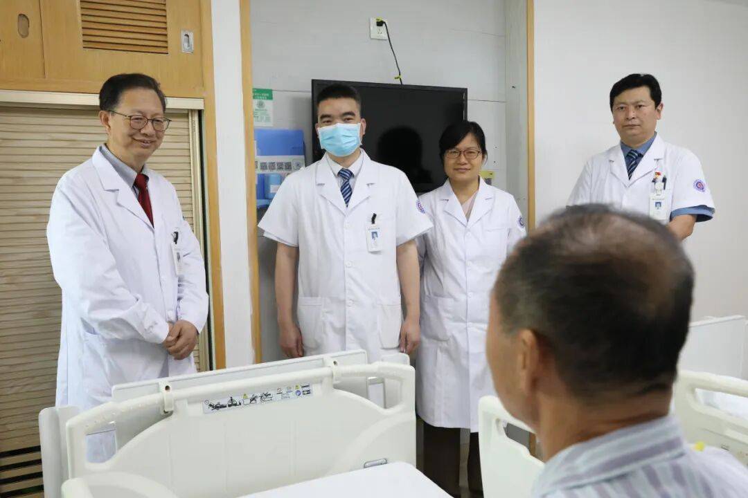 北京市肛肠医院帮忙挂号陪同看病住院床位加急协调，尽早接受治疗的简单介绍