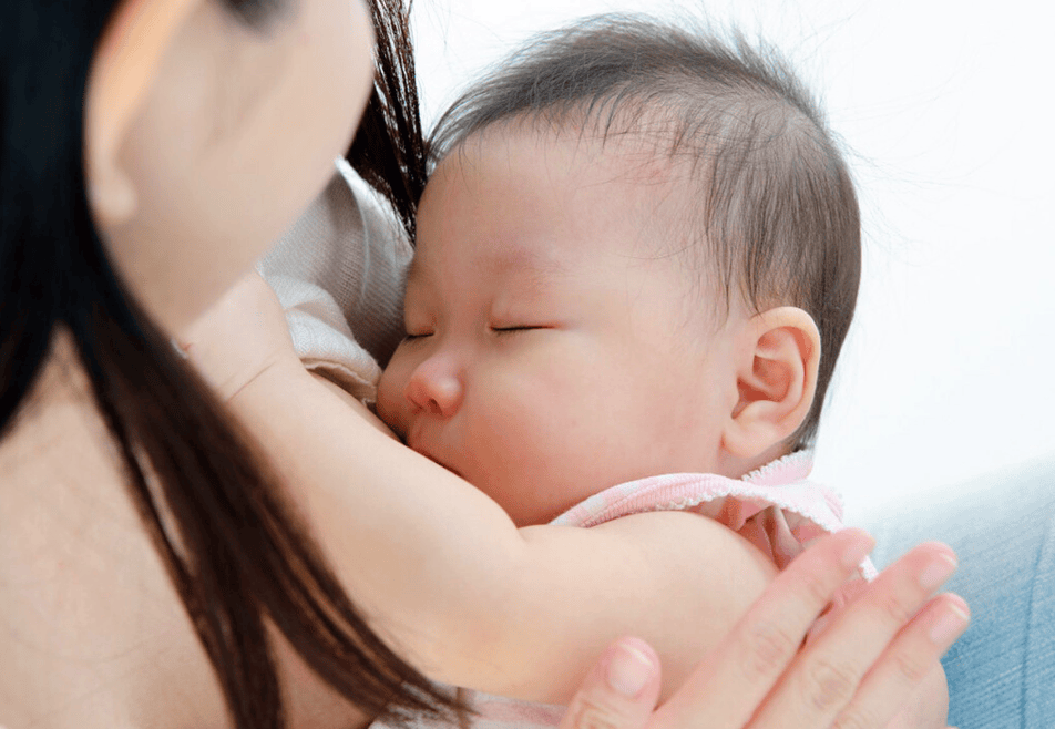 母乳少得可怜？别着急，这些亲测有效的催奶技巧安排起来
