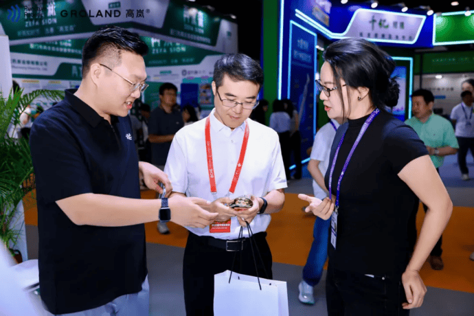 磅策 × 高岚发博会首秀, 共建AI毛发健康全链路方案(图12) 磅策 × 高岚发博会首秀, 共建AI毛发健康全链路方案(图12)