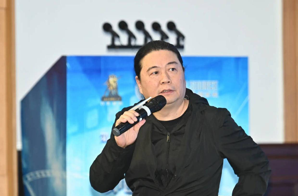 “峰哥亡命天涯”实名举报汪海林涉偷税漏税,汪海林回应:清者自清