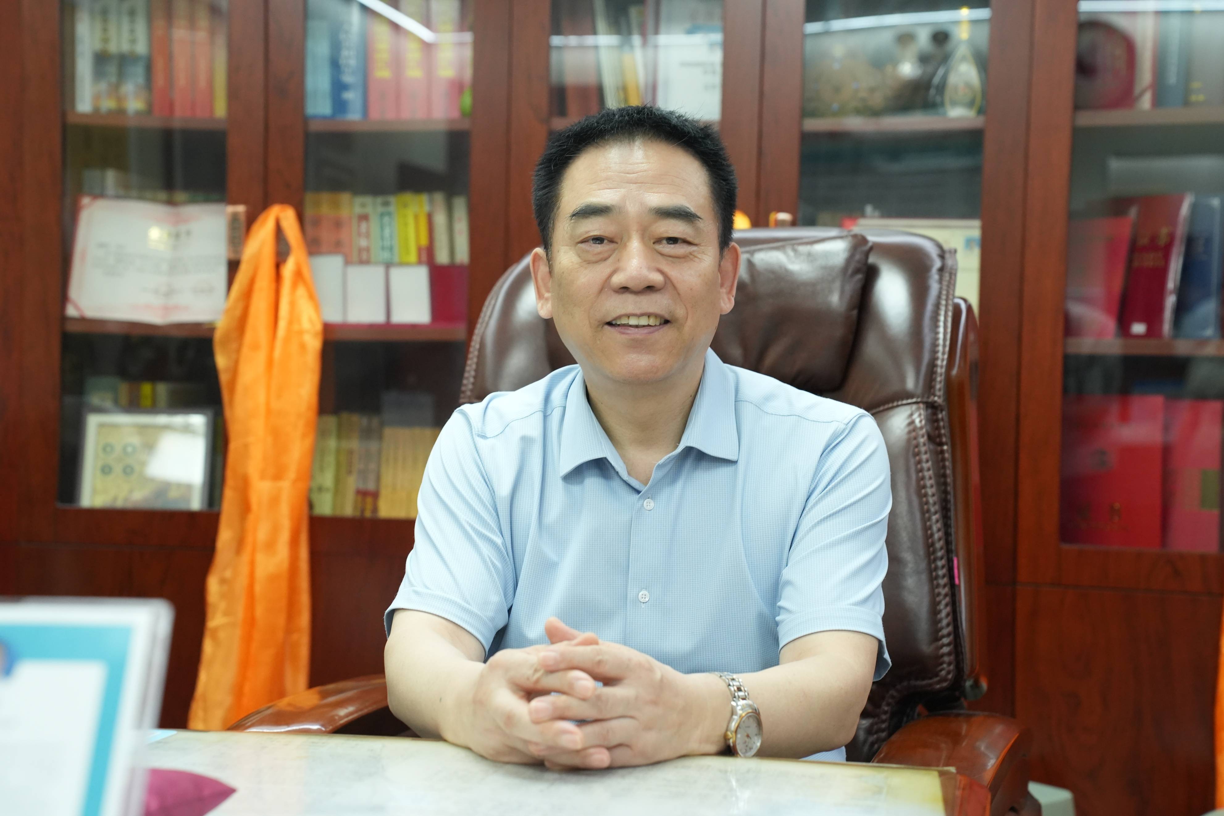 失眠和颈肩痛总一起来？扶华诊所庞继军说，不弄清这点白遭罪