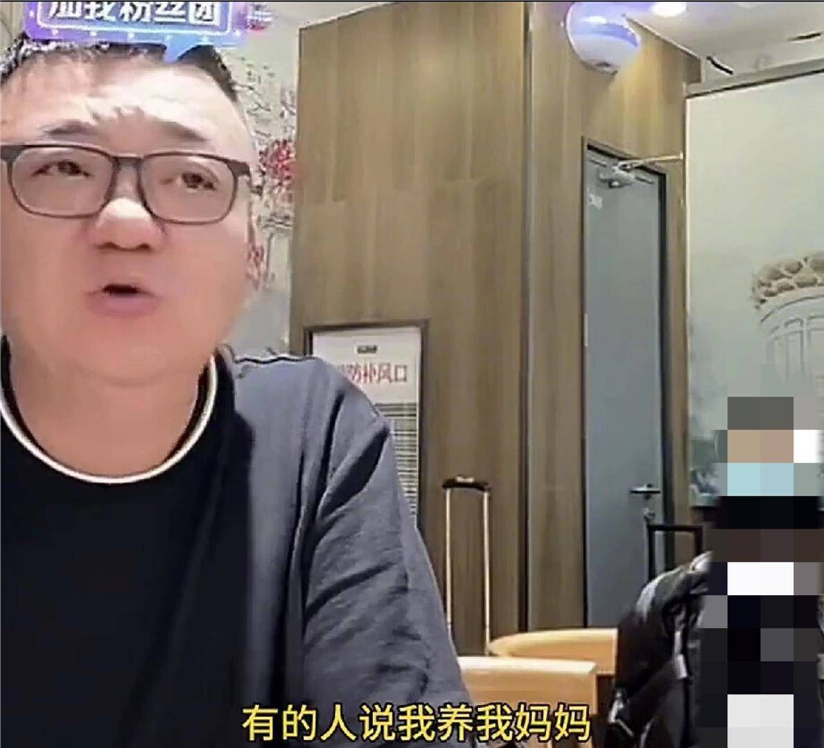 8月29日：董路这回玩真的？女足选拔刚完就立三条铁规，免费踢球还能带货养家！谁见过这种搞法