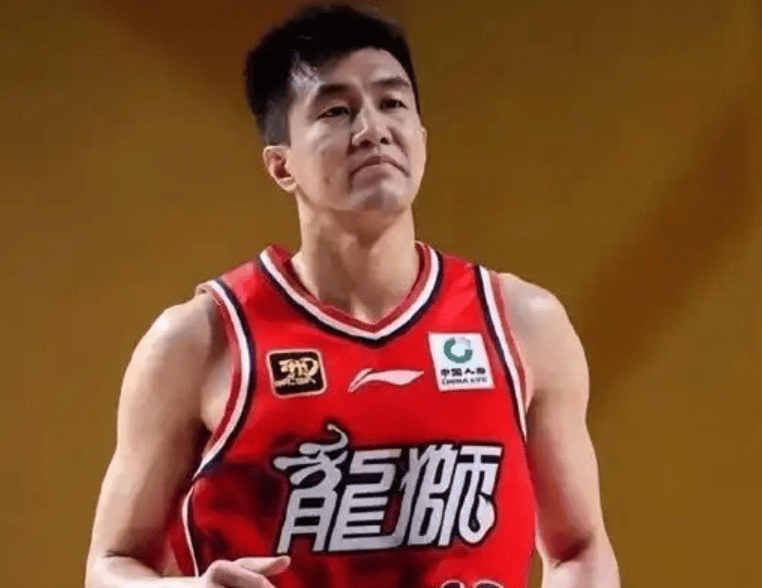 始终没有获得注册！没签约，郭艾伦无缘新赛季CBA