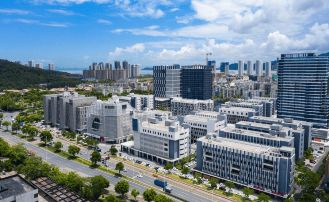 全球头部企业、港股上市公司运营总部，进驻珠海(图2)