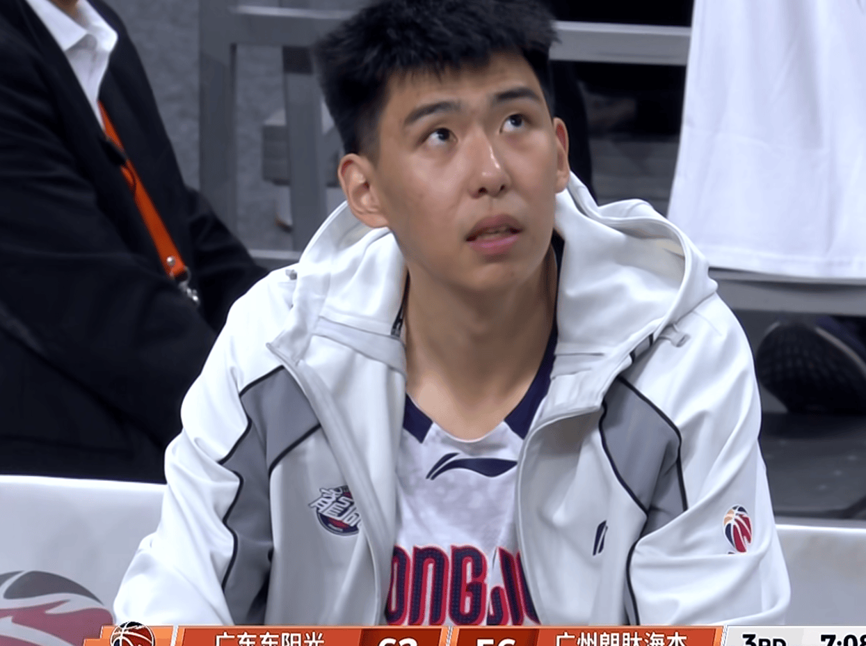 宏远速递！徐昕已回广州训练，胡明轩接任赵继伟，杨溢力撑新主帅