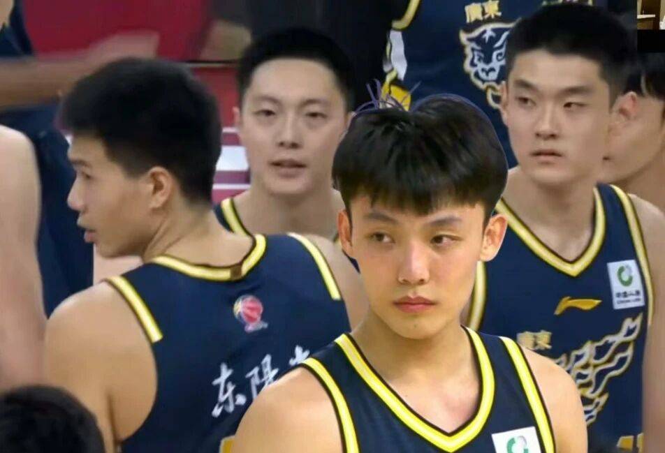 CBA猛料！广东新外援就位，山东确定三名外援，林葳重返俄勒冈