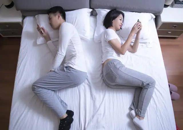 产后干涩怎么恢复水润？原因解析与科学改善方法全指南