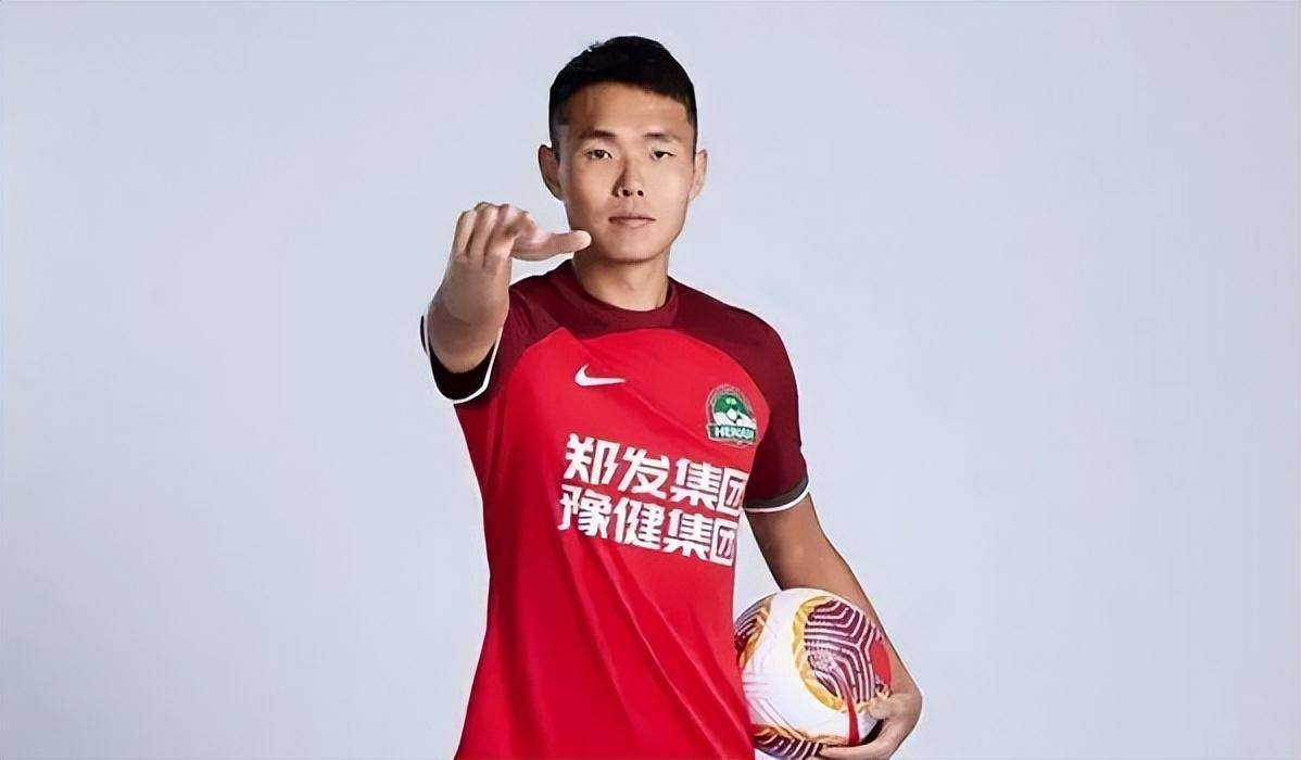 9月13日：李源一还没有正式离开泰山队转会去成都蓉城