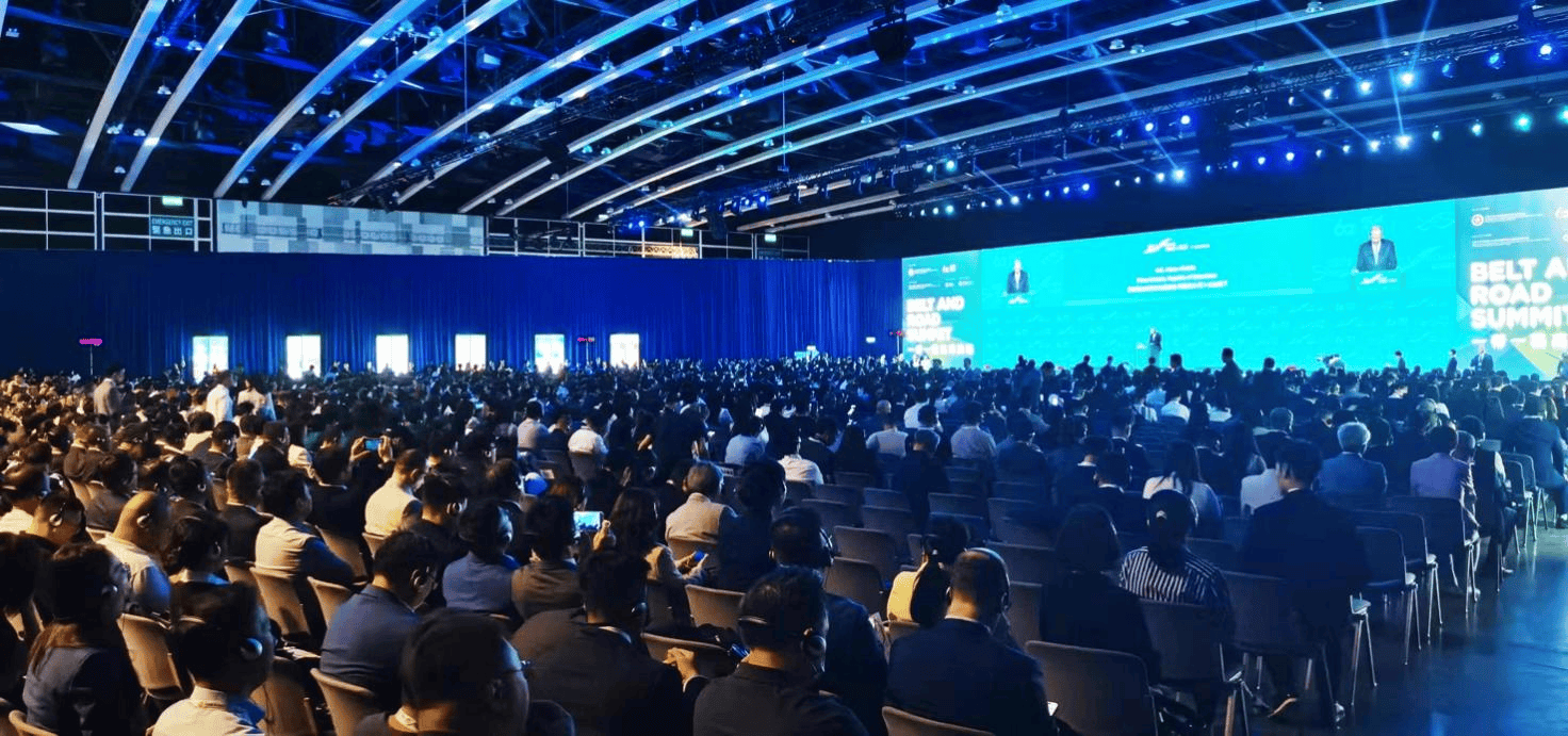 �л������Ļ�������Ӧ����ϯ��ʮһ�조һ��һ·���߷���̳