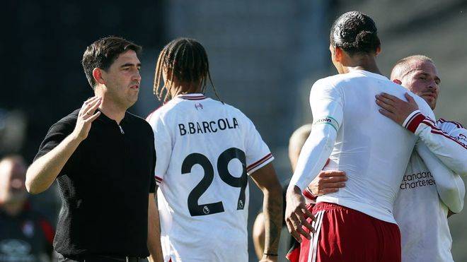 触球比门将还少！利物浦头号水货彻底崩盘！伊劳拉必须拿下他