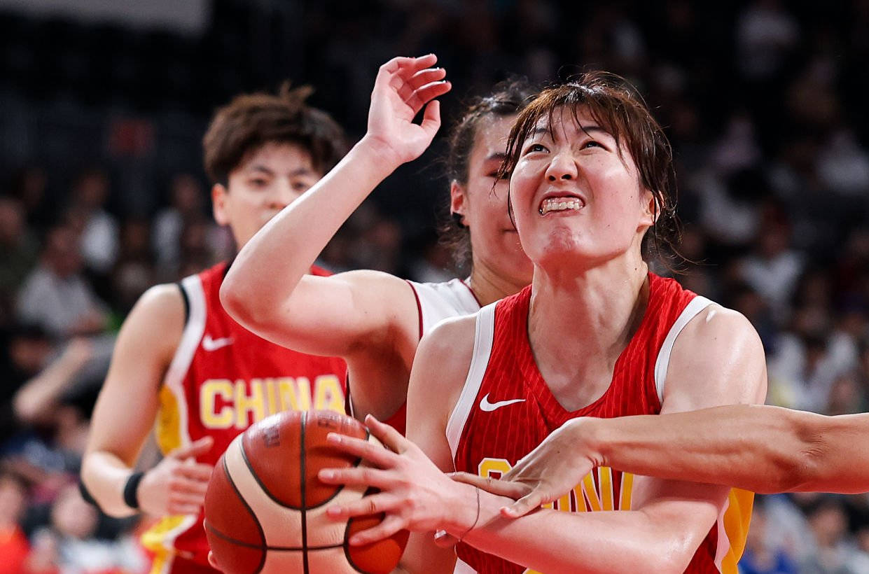 恭喜！中国女篮24岁1米88尖刀崛起：两战轰33分，宫鲁鸣亚运冲冠利器