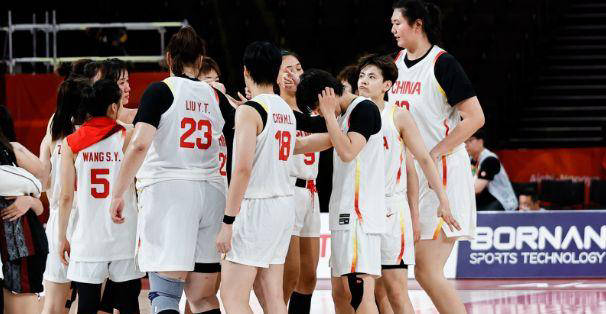 中国女篮八强赛对手确认：中午12点开战，晋级无需担忧，半决赛将迎真挑战