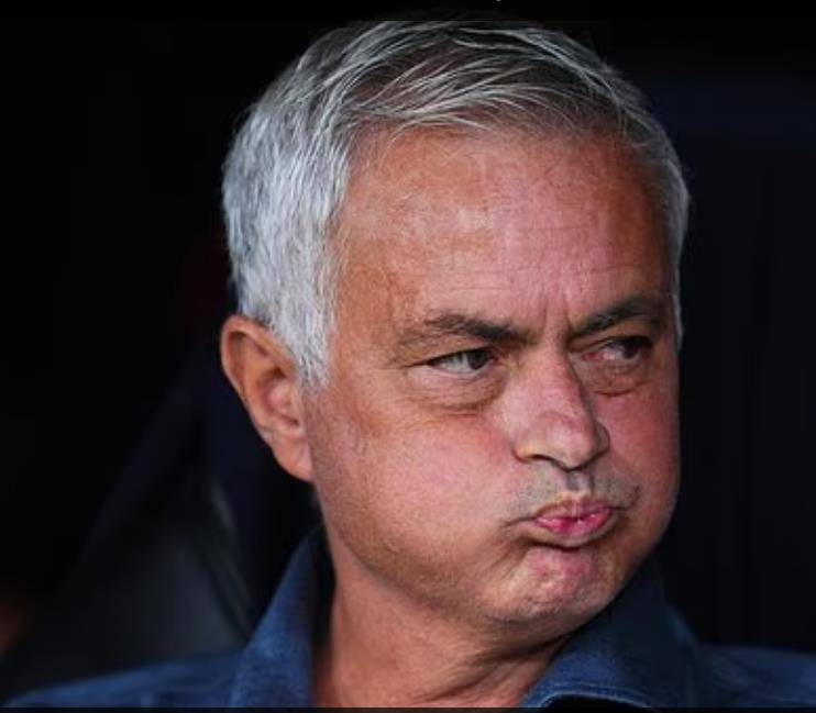穆帅对皇马球员提出要求:只要不辜负我,我就会一直支持这名球员