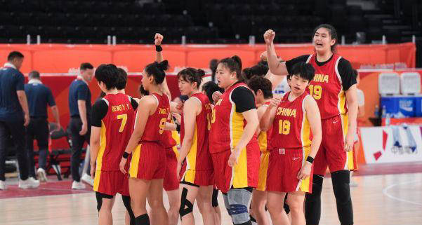 耻辱!女篮惜败韩国5分,无缘决赛,三分球13投0中,王思雨受罚成焦点